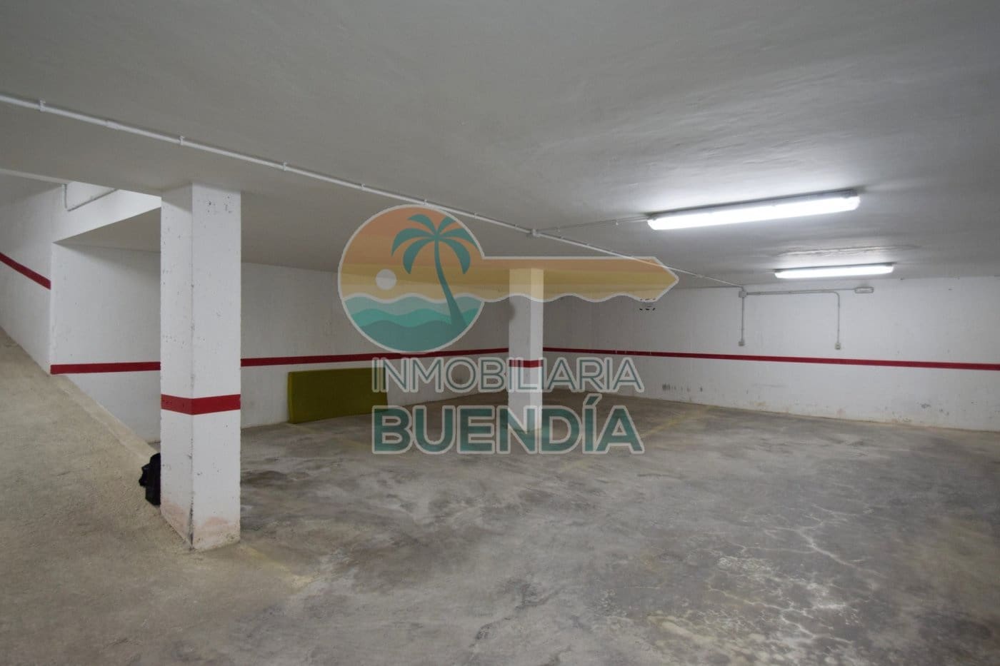 Garage te koop in Puerto de Mazarron - € 19.900 (Ref: 6929419)