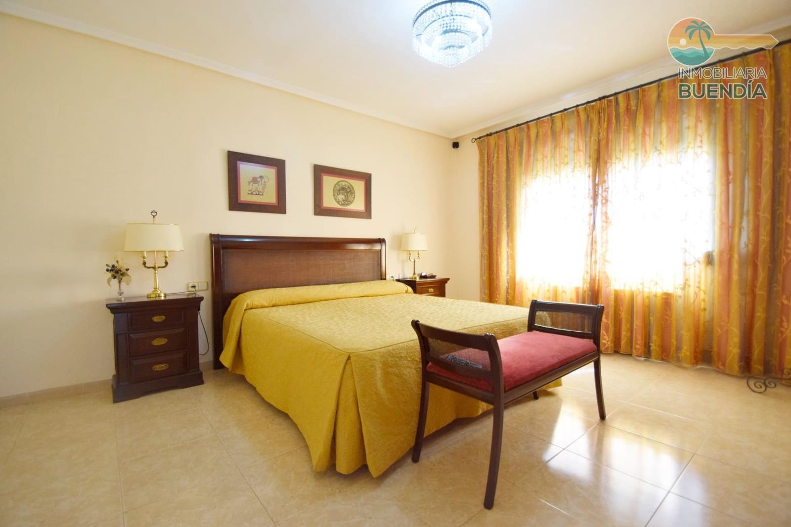 5 soverom Villa til salgs i Isla Plana med svømmebasseng - € 568 900 (Ref: 6929461)