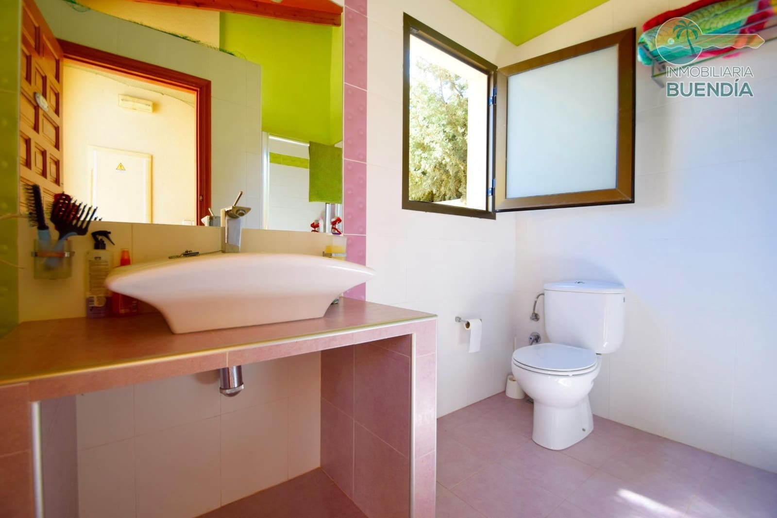 5 soverom Villa til salgs i Isla Plana med svømmebasseng - € 568 900 (Ref: 6929461)