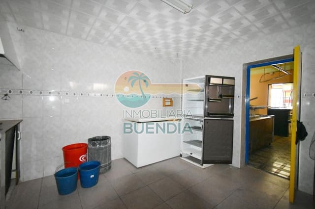 Commercieel te koop in Bahia, Mazarrón - € 92.400 (Ref: 6929462)