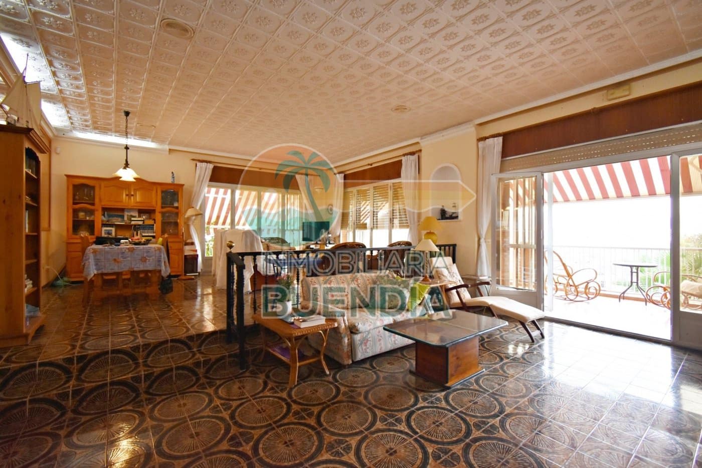 6 bedroom Villa for sale in Puerto de Mazarron with garage - € 690,000 (Ref: 6929474)