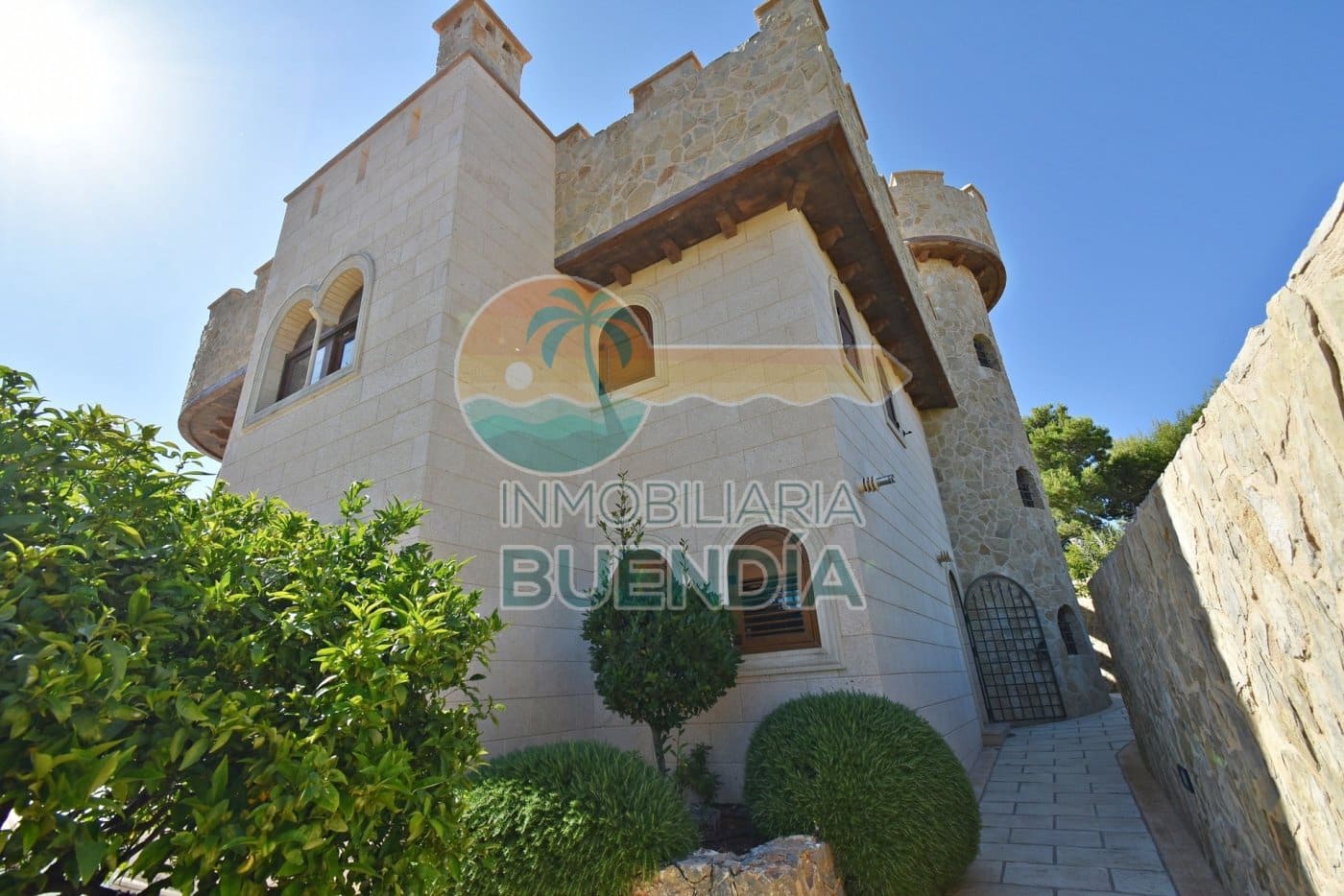 5 soveværelse Villa til salg i Isla Plana med swimmingpool garage - € 1.300.000 (Ref: 6929486)