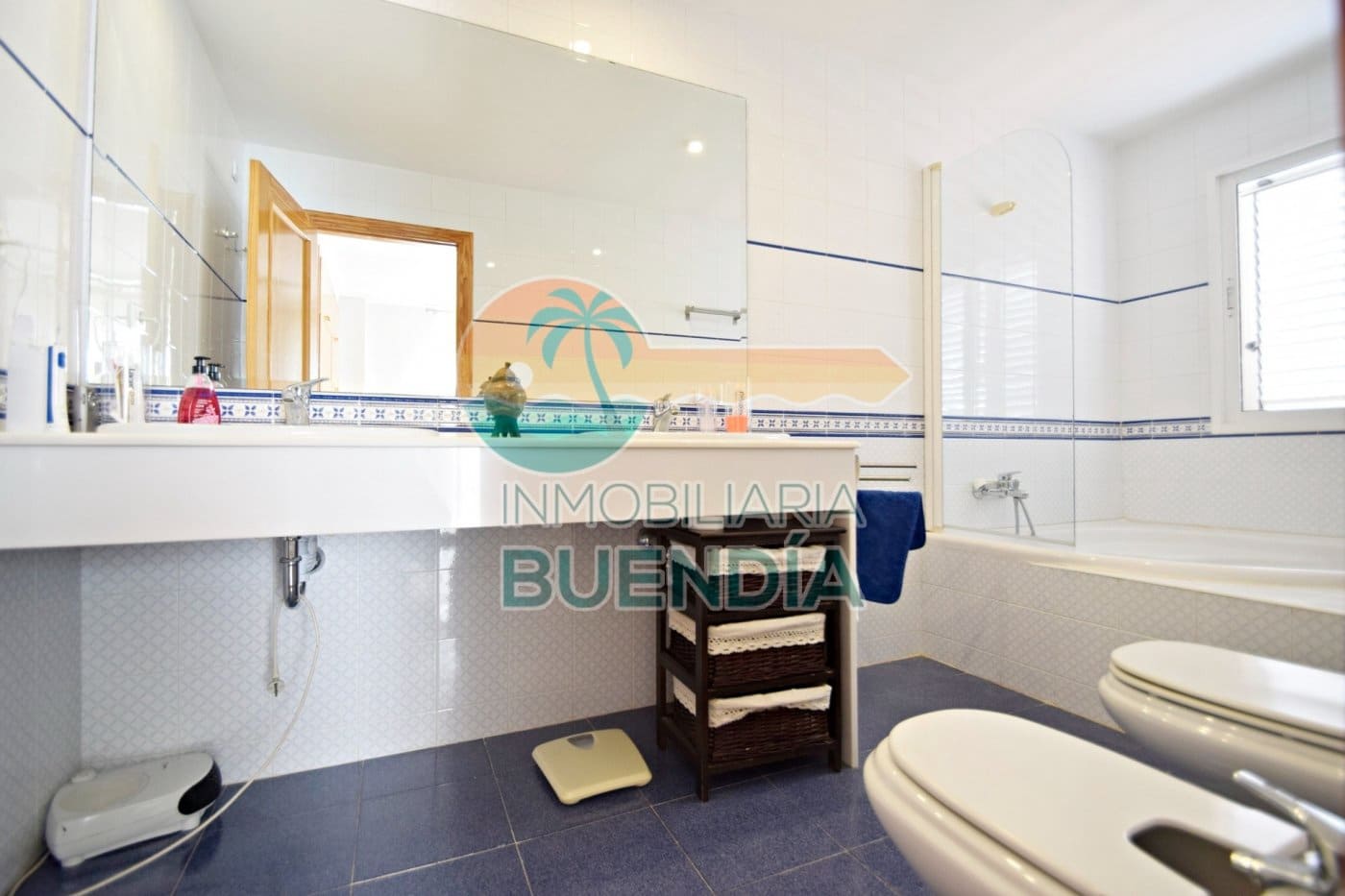 5 bedroom Villa for sale in Bolnuevo with pool garage - € 830,000 (Ref: 6959581)