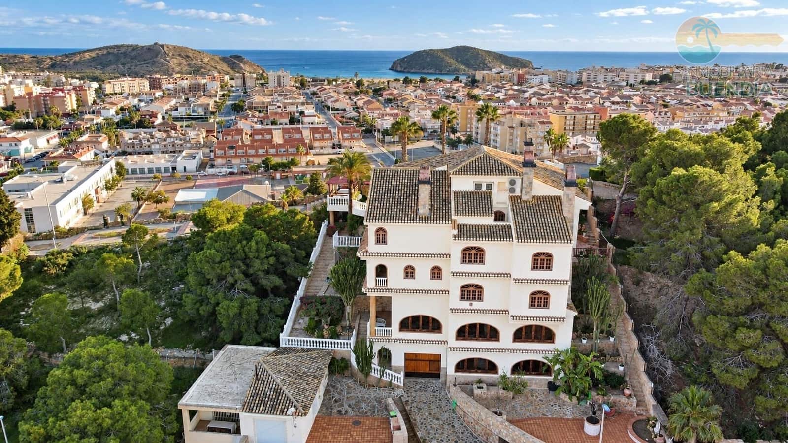 4 soveværelse Villa til salg i Puerto de Mazarron med swimmingpool garage - € 1.100.000 (Ref: 6972428)