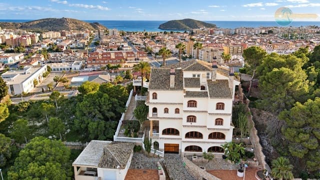 4 soveværelse Villa til salg i Puerto de Mazarron, Mazarrón med swimmingpool garage - € 1.100.000 (Ref: 6972428)