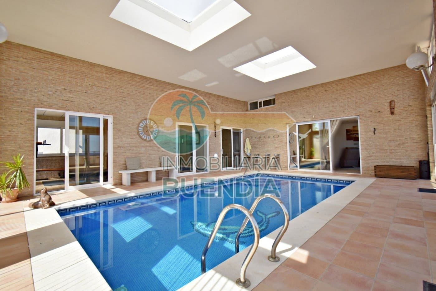 5 soveværelse Villa til salg i Isla Plana med swimmingpool garage - € 1.399.000 (Ref: 7074851)