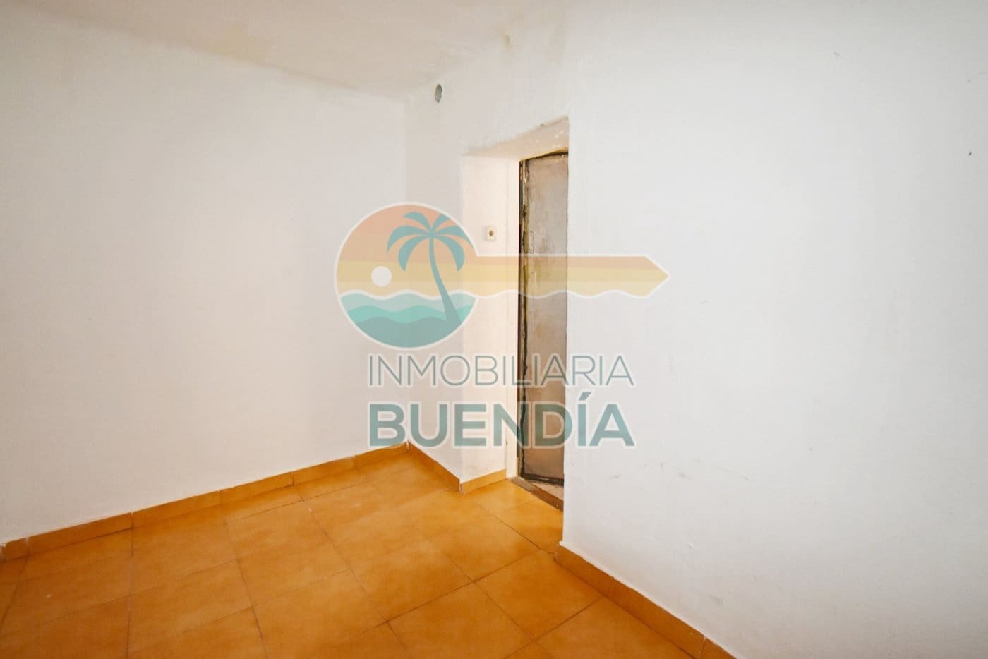 Erhverv til salg i Puerto de Mazarron - € 300.000 (Ref: 7156265)