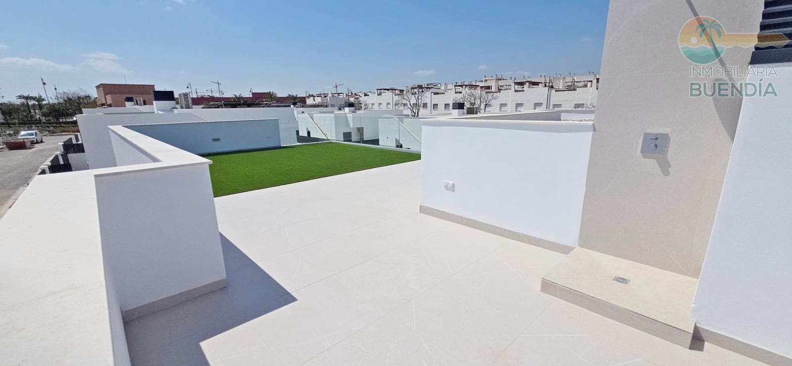 3 bedroom Villa for sale in Condado de Alhama with pool garage - € 305,900 (Ref: 7507710)