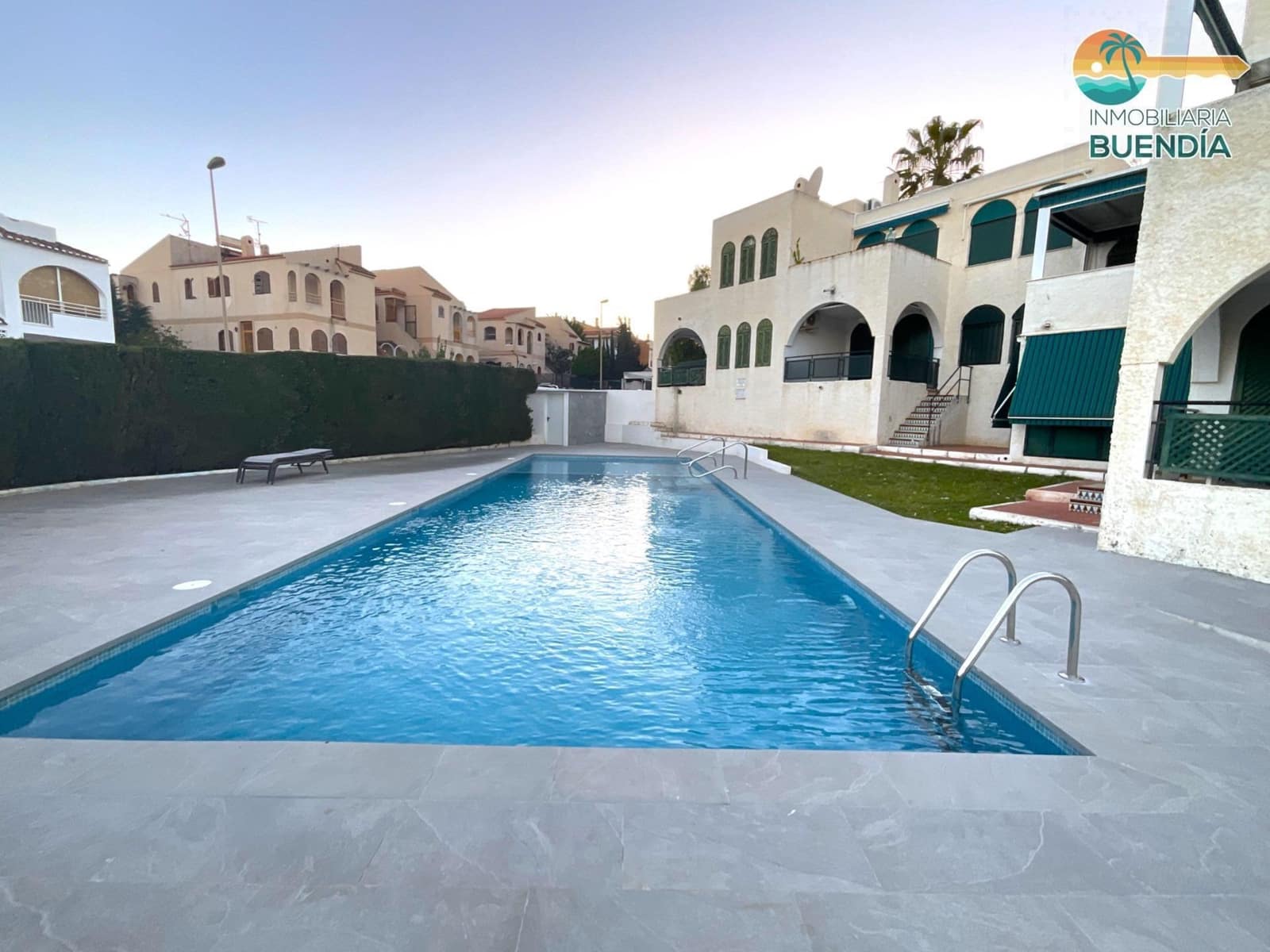 3 chambre Appartement à vendre à Alamillo avec piscine - 199 900 € (Ref: 7645471)