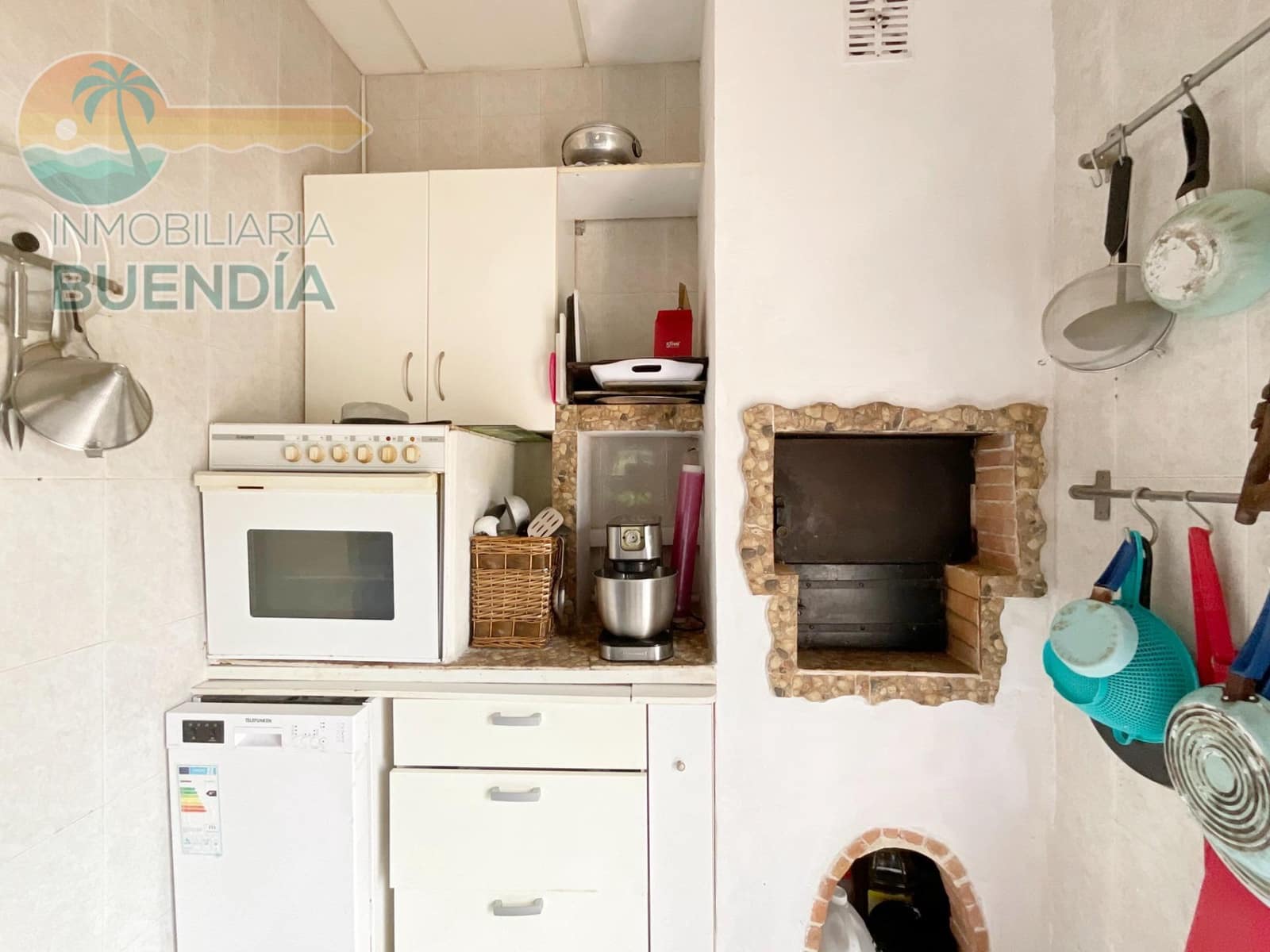 5 sypialnia Finka/Dom wiejski na sprzedaż w Perin z basenem - 415 000 € (Ref: 7686575)