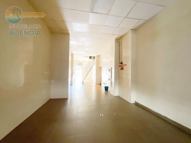 Kommersiell til salgs i Puerto de Mazarron, Mazarrón - € 125 000 (Ref: 7725944)