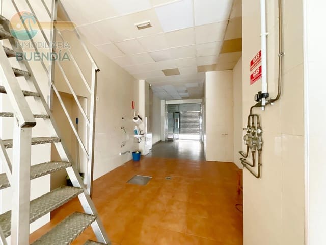 Kommersiell til salgs i Puerto de Mazarron, Mazarrón - € 125 000 (Ref: 7725944)