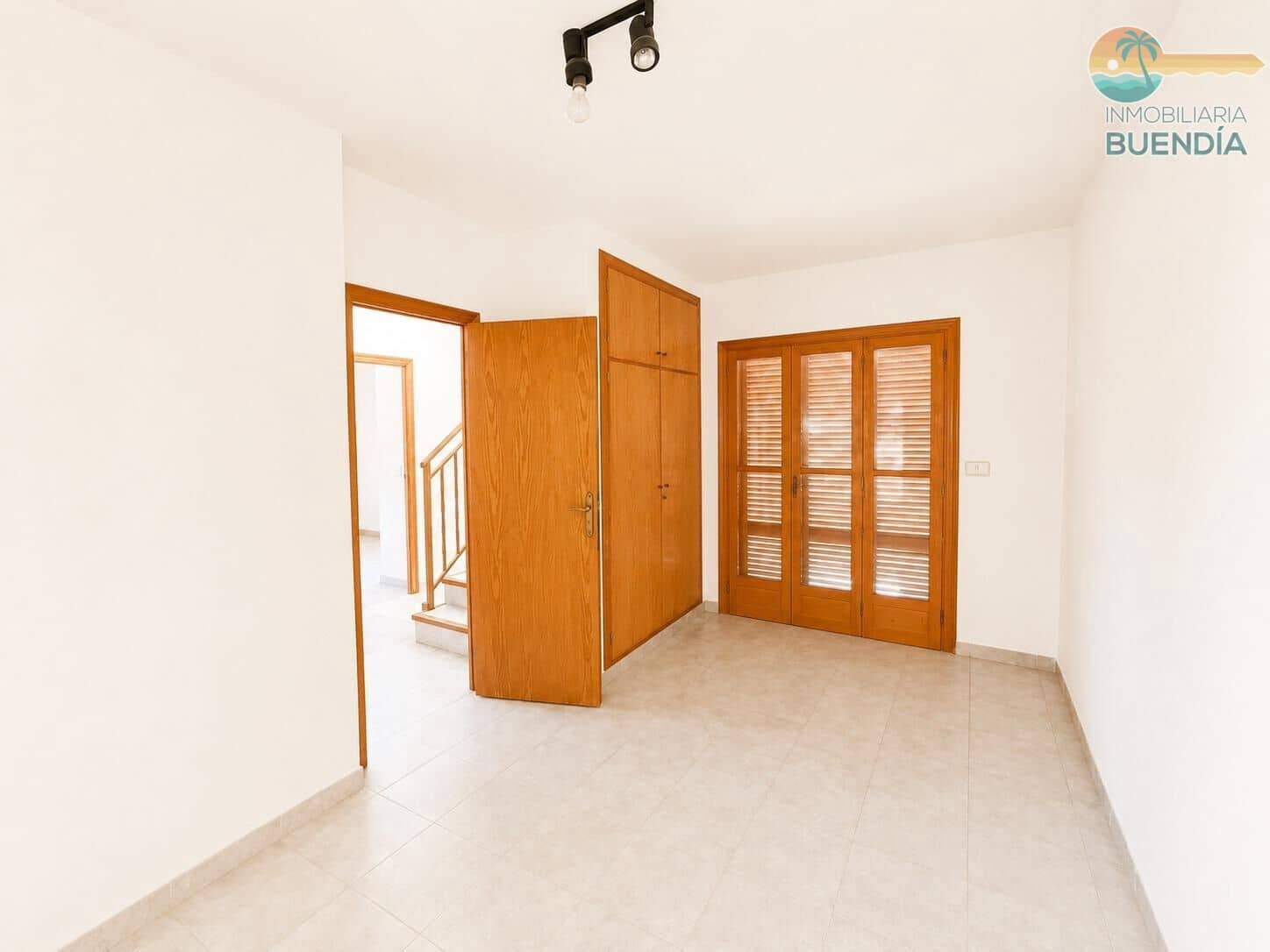 4 bedroom Apartment for sale in Puerto de Mazarron - € 184,000 (Ref: 7730048)