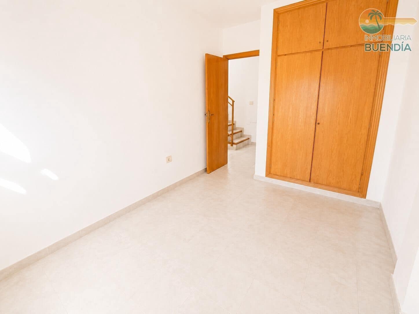4 bedroom Apartment for sale in Puerto de Mazarron - € 184,000 (Ref: 7730048)