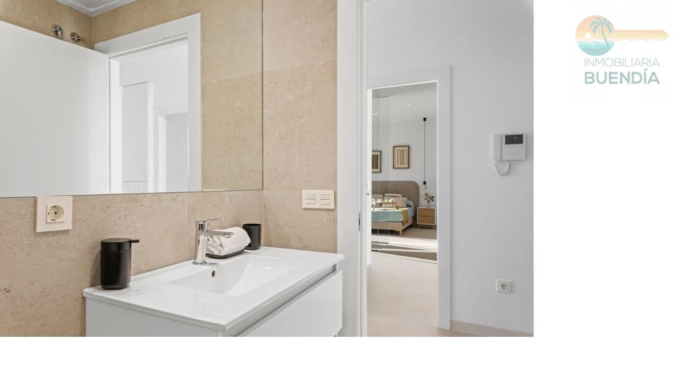 3 slaapkamer Villa te koop in Los Alcazares met zwembad - € 559.900 (Ref: 7738744)