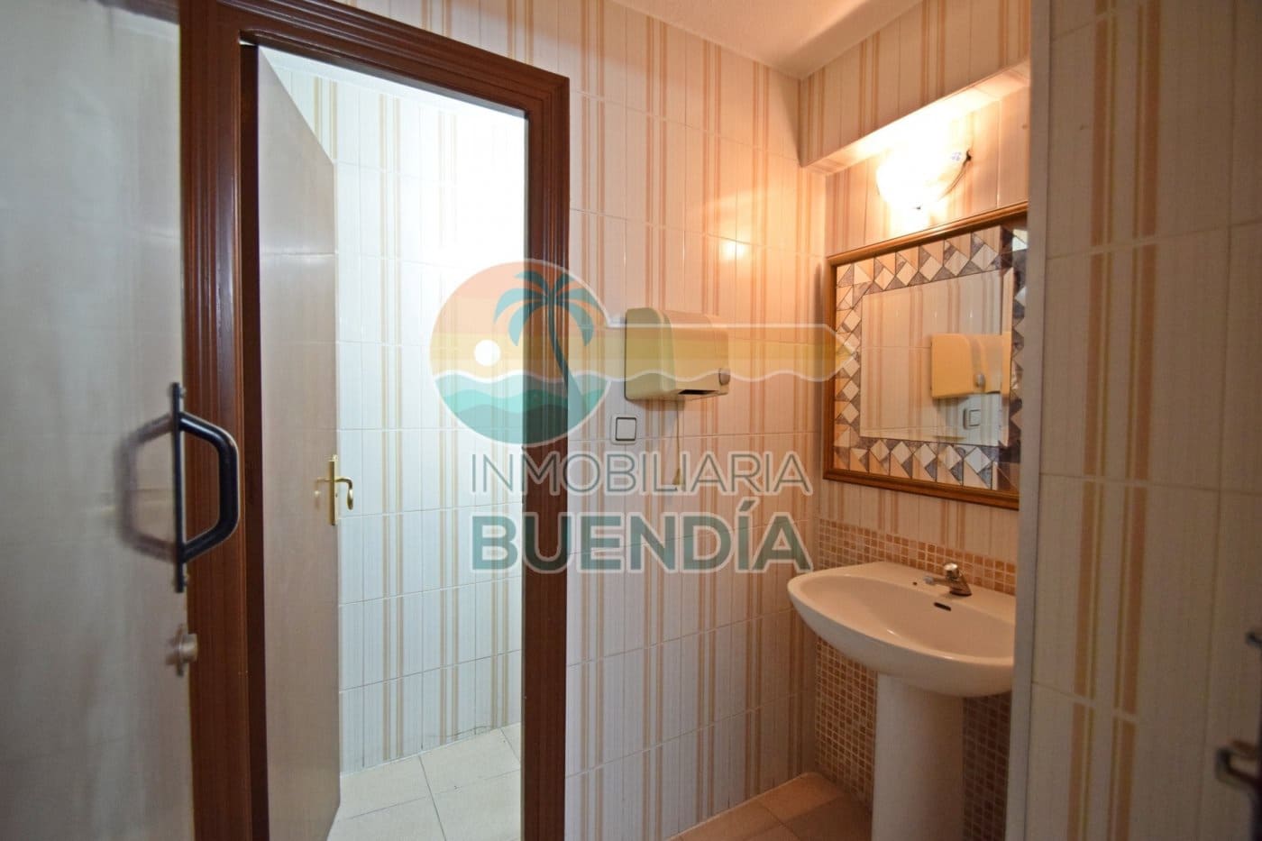 Erhverv til salg i Puerto de Mazarron - € 139.900 (Ref: 7759555)