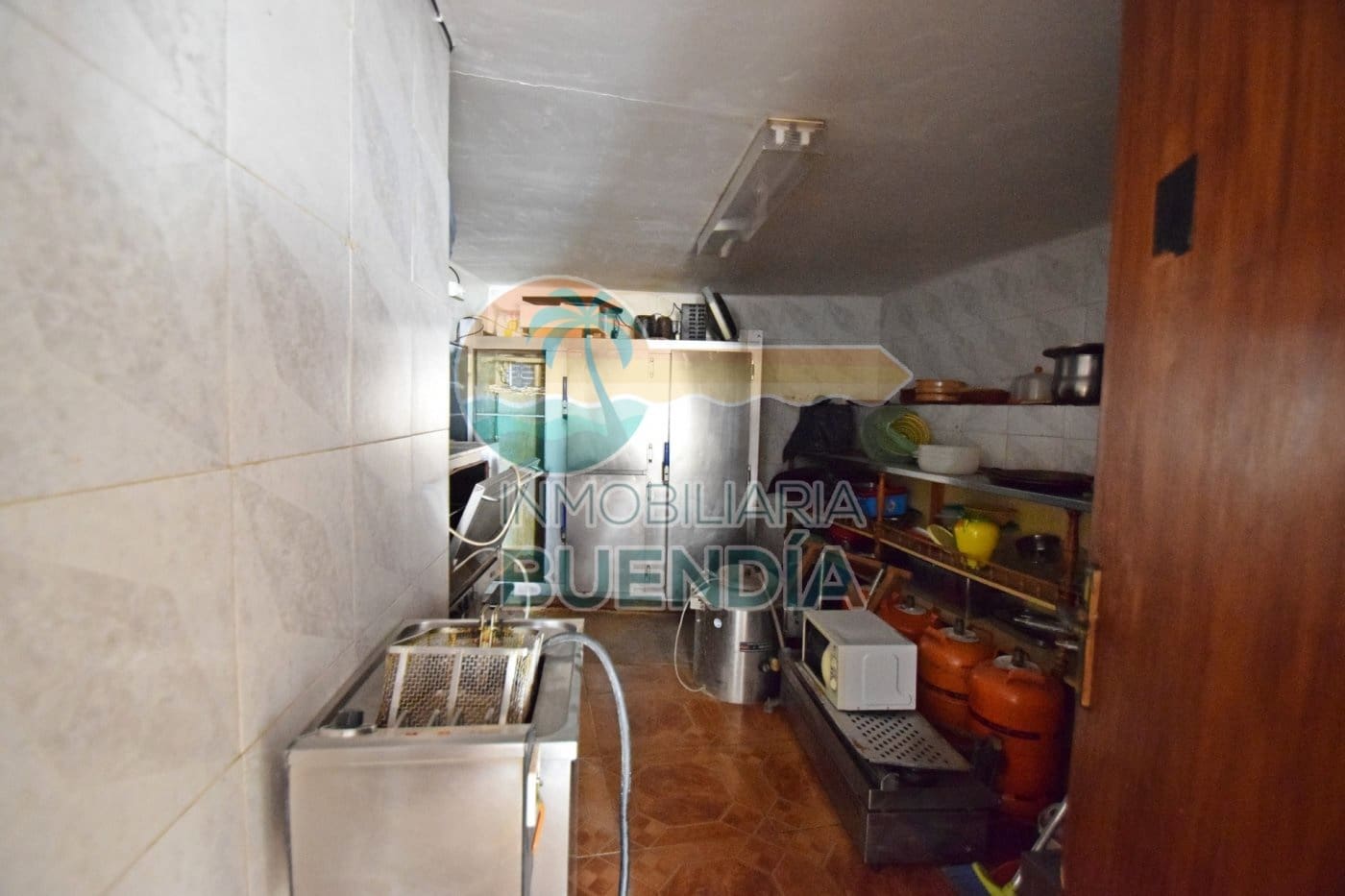 Kommersiell til salgs i Puerto de Mazarron - € 150 000 (Ref: 7759555)