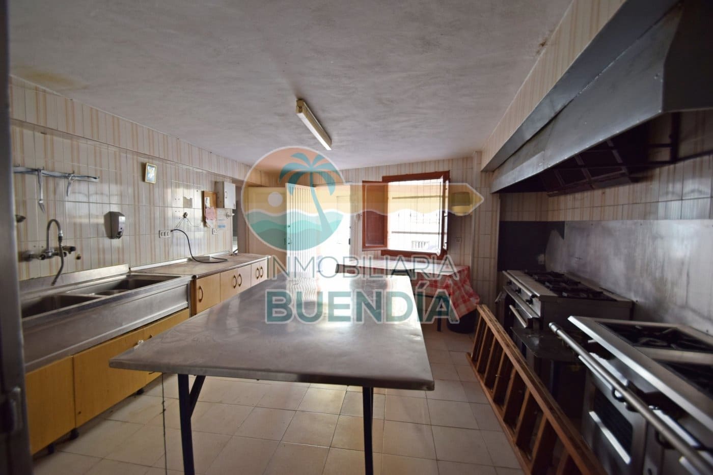 Kommersiell til salgs i Puerto de Mazarron - € 150 000 (Ref: 7759555)