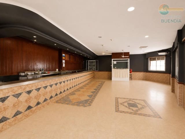 Commercial for sale in Puerto de Mazarron, Mazarrón - € 150,000 (Ref: 7759555)
