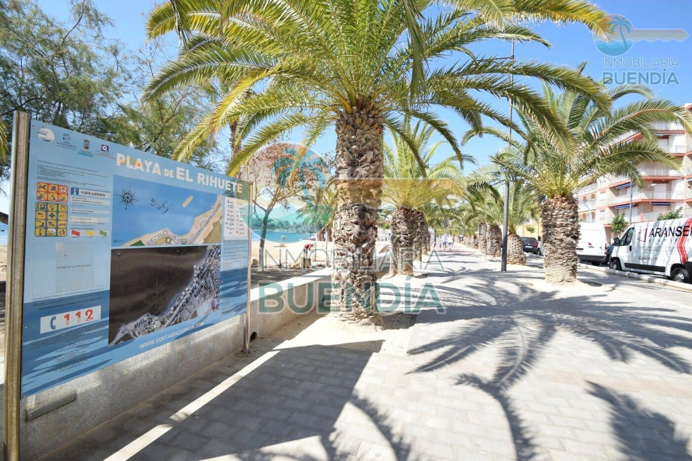 Commercial for sale in Puerto de Mazarron - € 150,000 (Ref: 7759555)