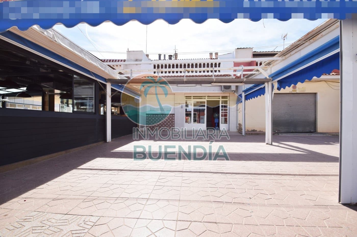 Commercieel te koop in Puerto de Mazarron - € 129.900 (Ref: 7759558)