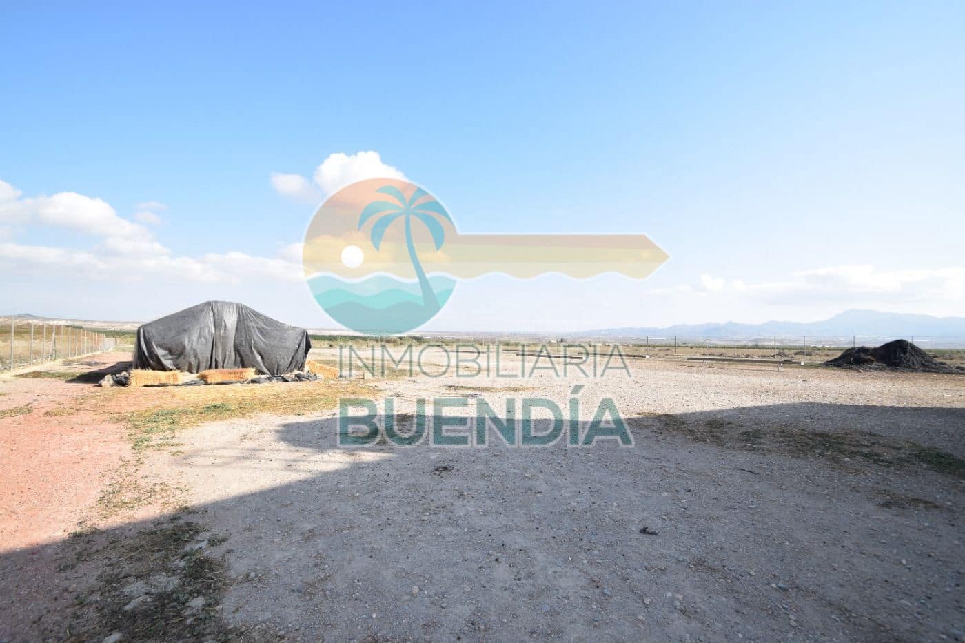 Teren niezagospodarowany na sprzedaż w Leiva - 525 000 € (Ref: 7759560)