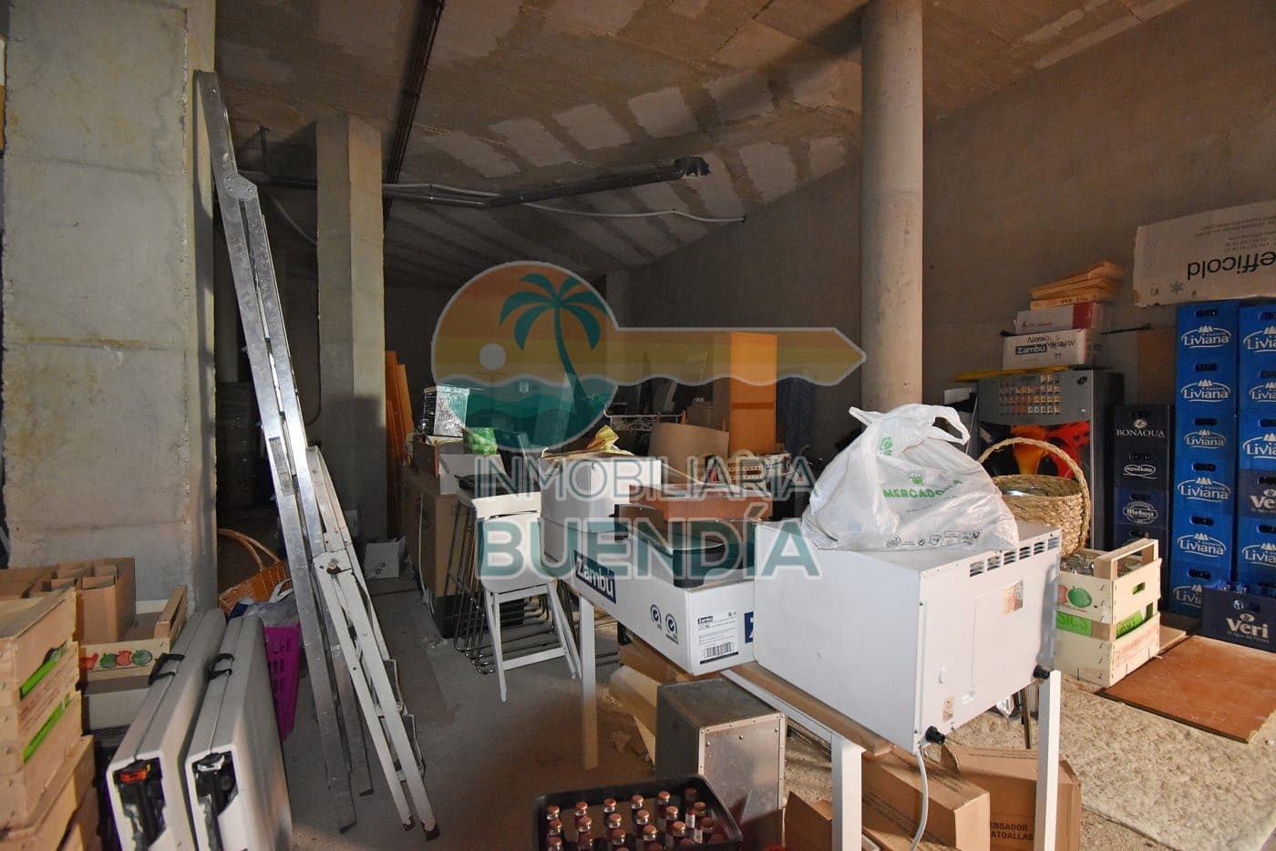 Commercieel te koop in Puerto de Mazarron - € 208.900 (Ref: 7759566)