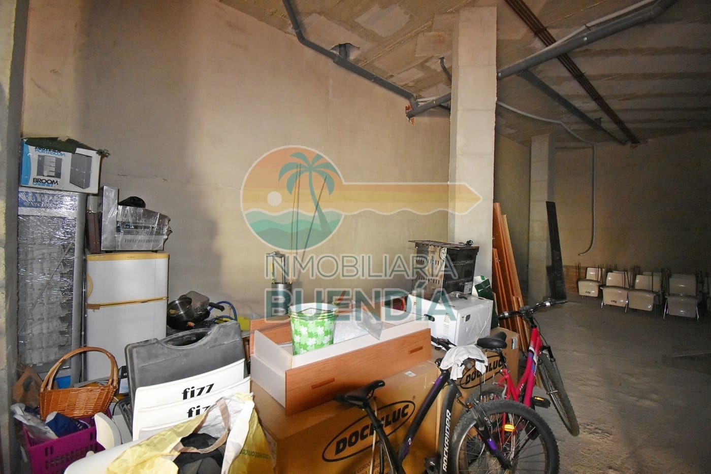 Commercieel te koop in Puerto de Mazarron - € 208.900 (Ref: 7759566)