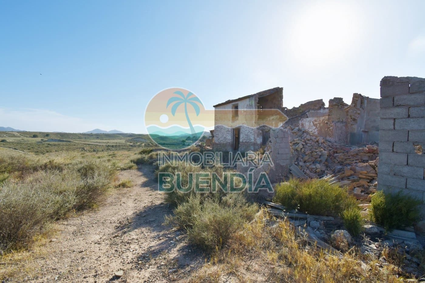 Mark till salu i Ganuelas - 34 900 € (Ref: 7759574)