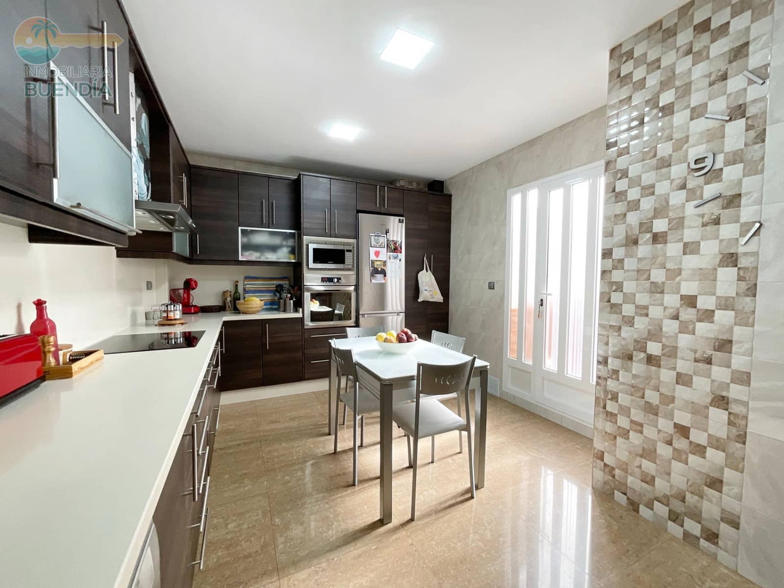 3 bedroom Apartment for sale in Mazarron with garage - € 275,000 (Ref: 7759584)