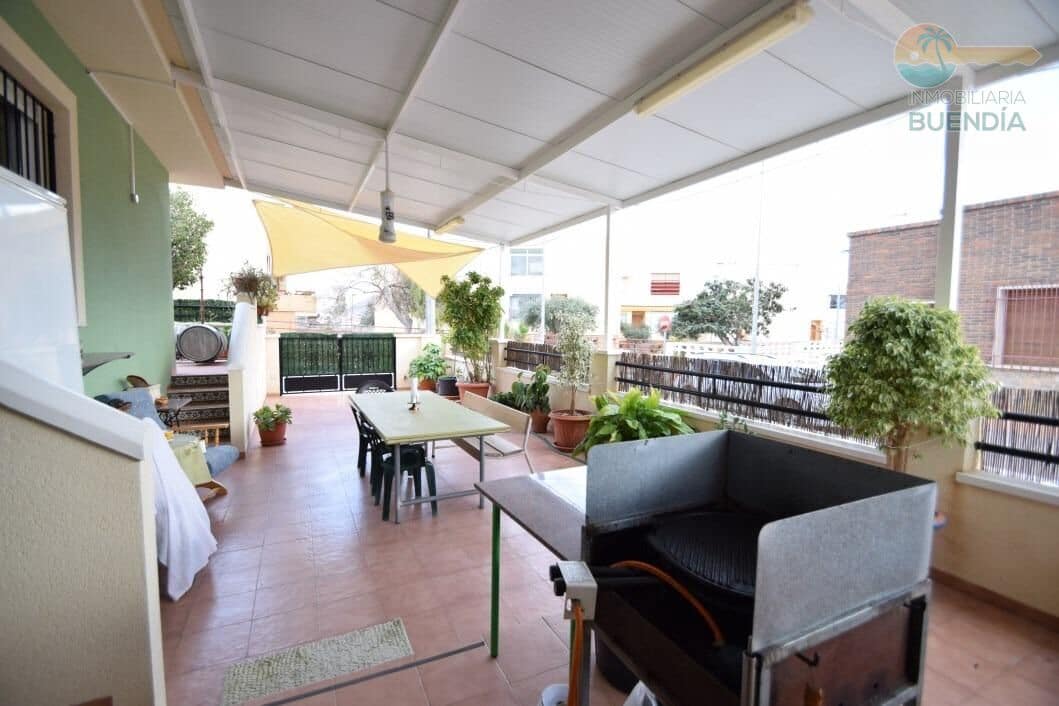 2 makuuhuone Huoneisto myytävänä paikassa Isla Plana - 262 500 € (Ref: 7912265)