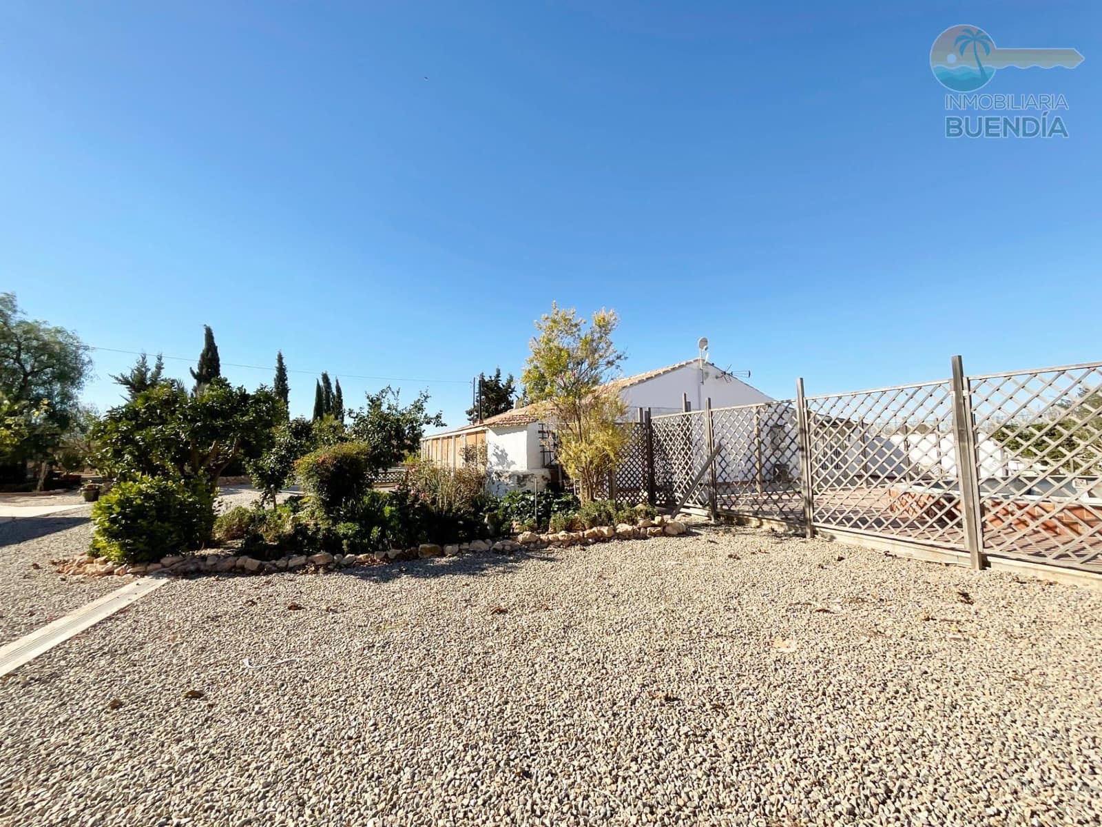 7 soveværelse Finca/Landehus til salg i Campillo de Abajo med swimmingpool - € 299.000 (Ref: 7954534)