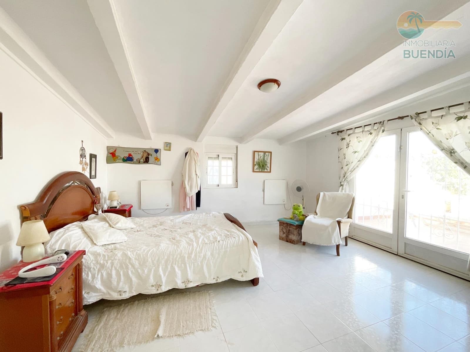 7 bedroom Finca/Country House for sale in Campillo de Abajo with pool - € 299,000 (Ref: 7954534)