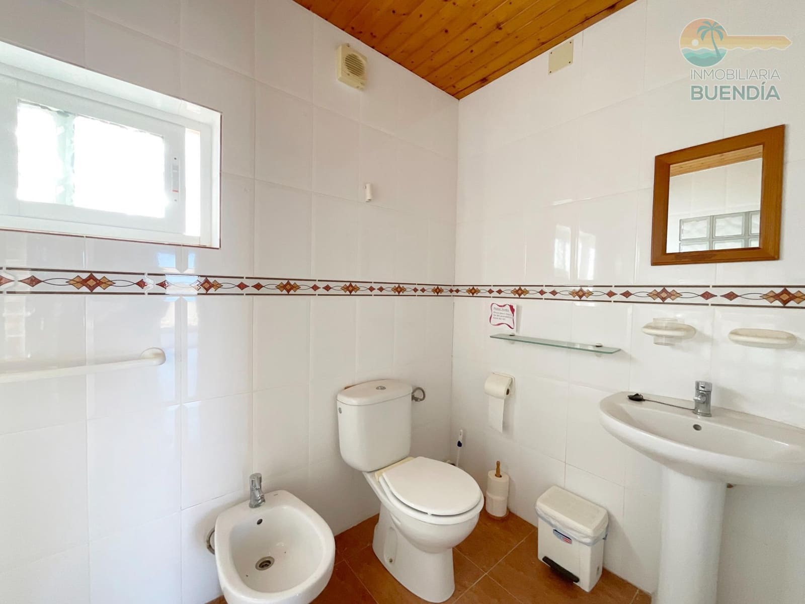 7 bedroom Finca/Country House for sale in Campillo de Abajo with pool - € 299,000 (Ref: 7954534)