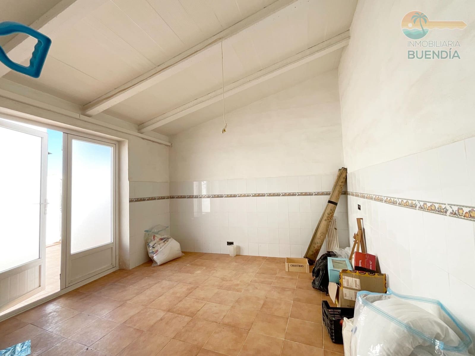 7 bedroom Finca/Country House for sale in Campillo de Abajo with pool - € 299,000 (Ref: 7954534)