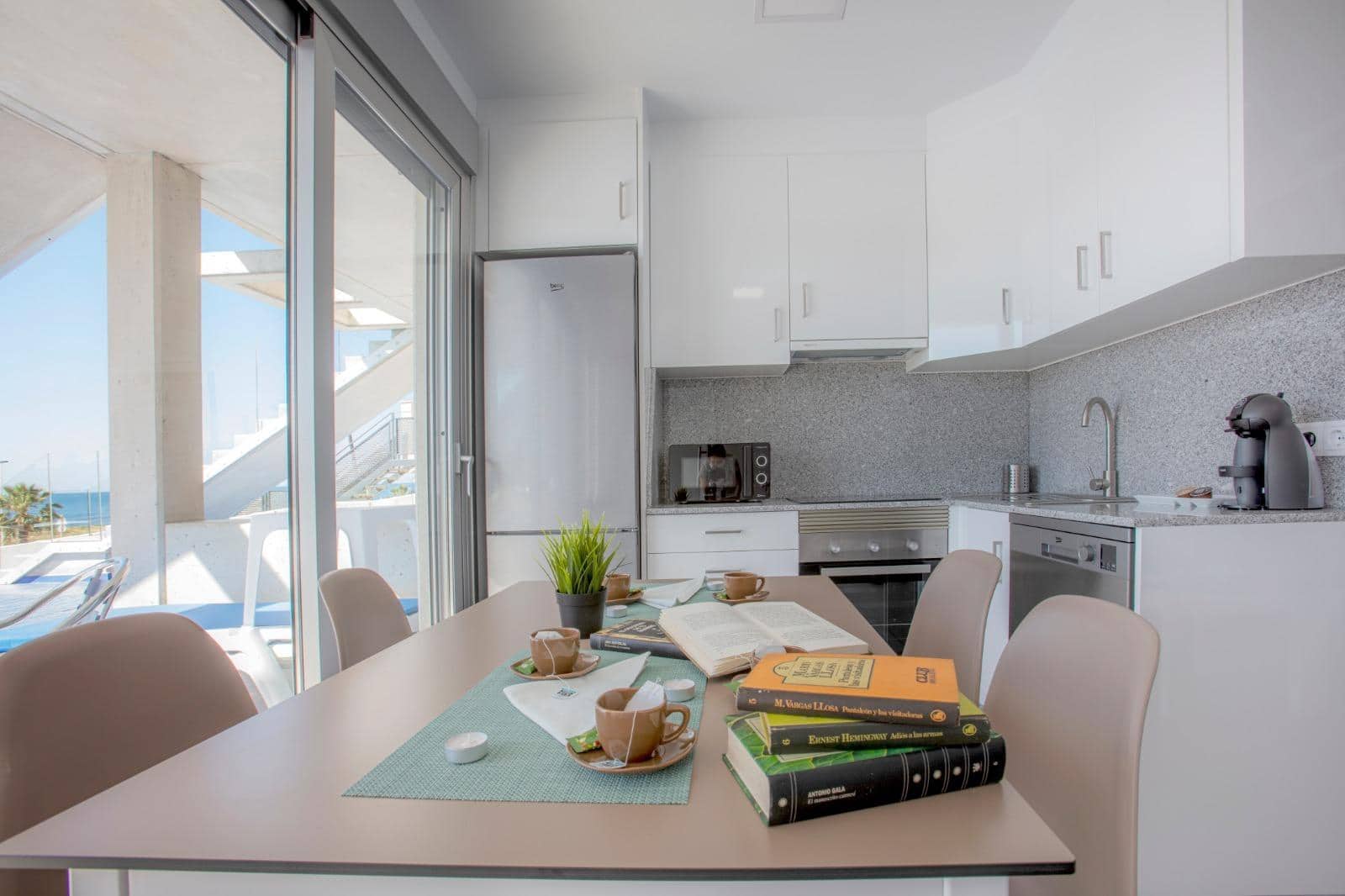 2 Zimmer Apartment zu vermieten in Alamillo - 1.300 € (Ref: 7994421)