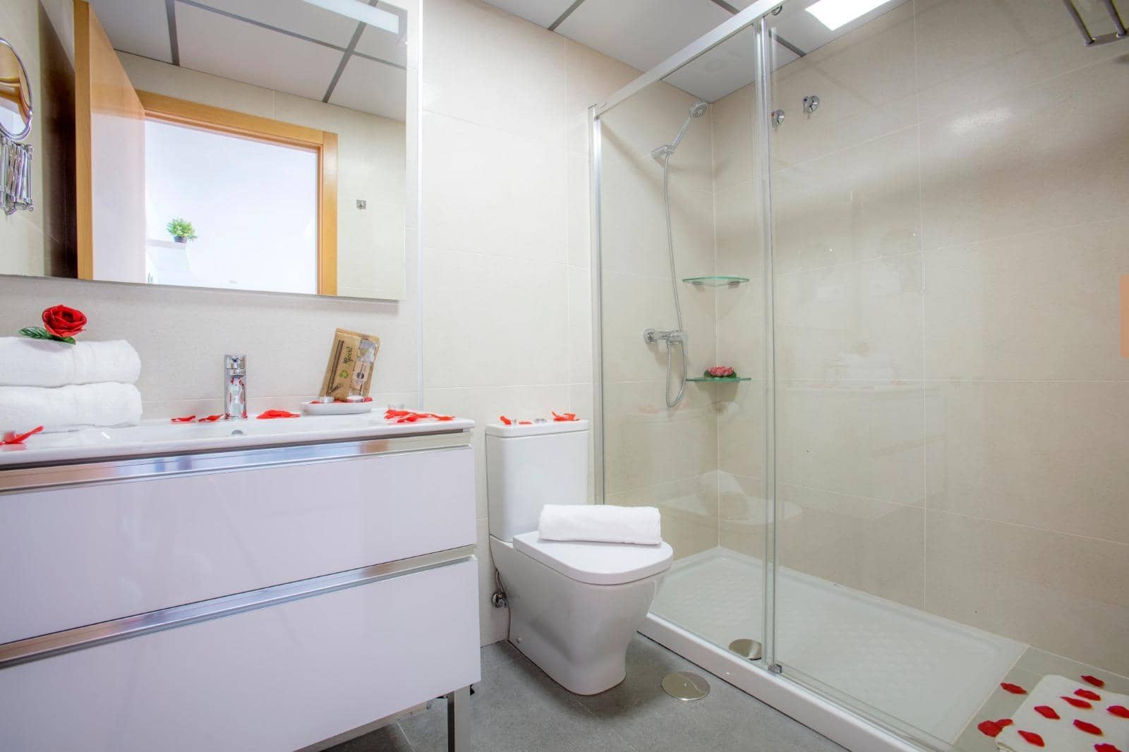 2 Zimmer Apartment zu vermieten in Alamillo - 1.300 € (Ref: 7994421)