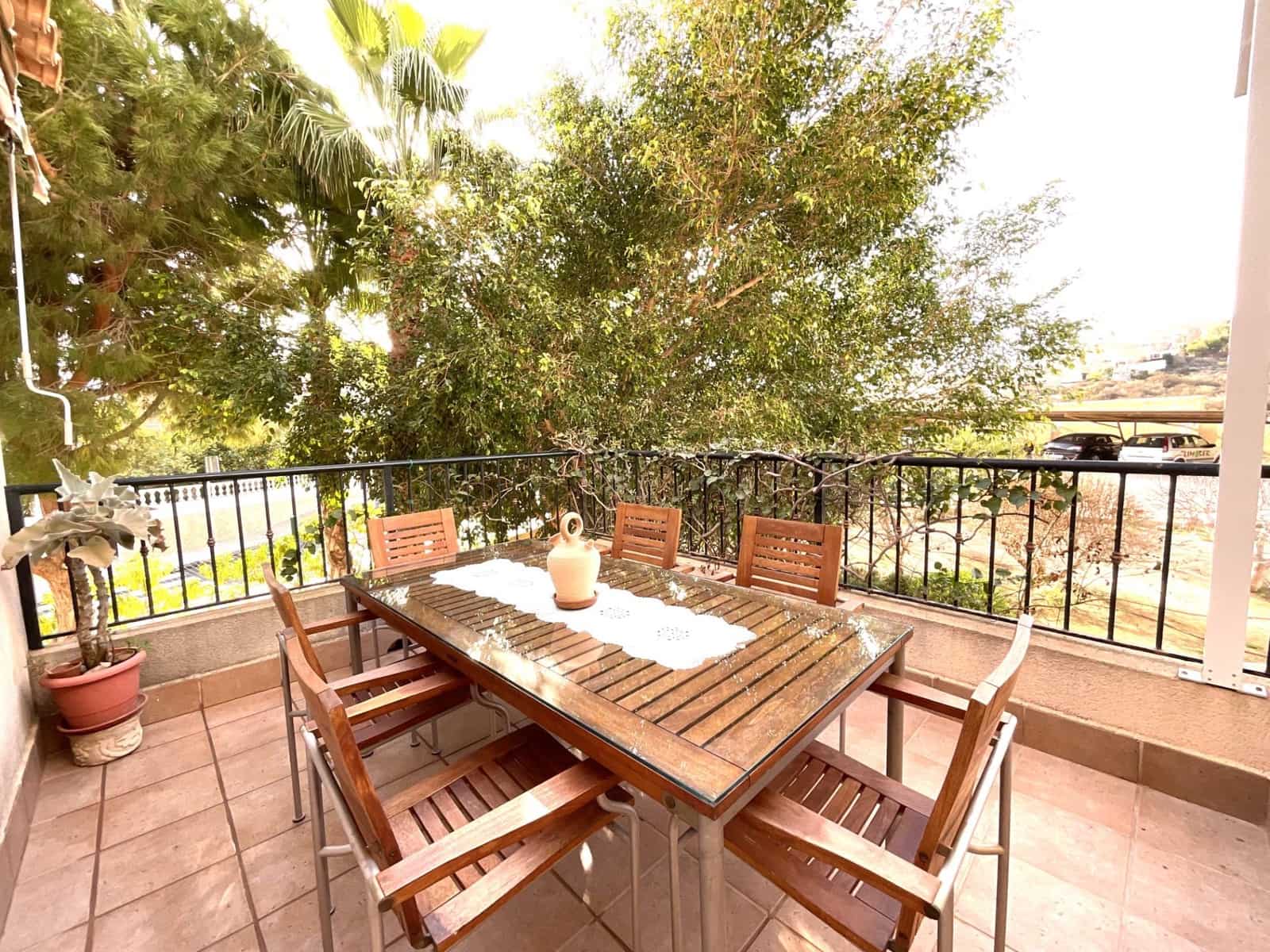 5 sypialnia Apartament na sprzedaż w Alamillo z basenem - 284 900 € (Ref: 8085233)