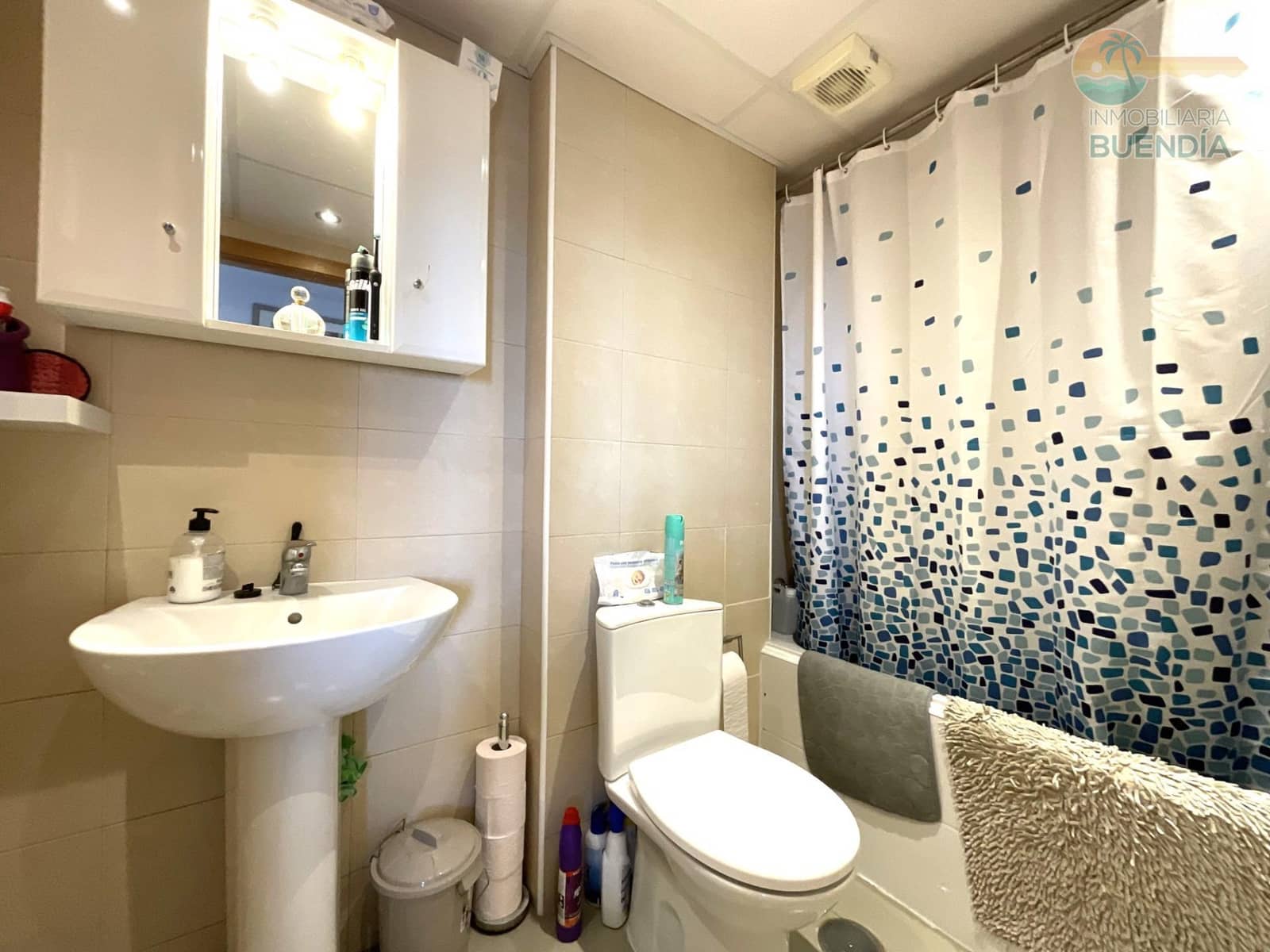 2 makuuhuone Huoneisto myytävänä paikassa Isla Plana mukana uima-altaan 
autotalli - 149 000 € (Ref: 8102500)