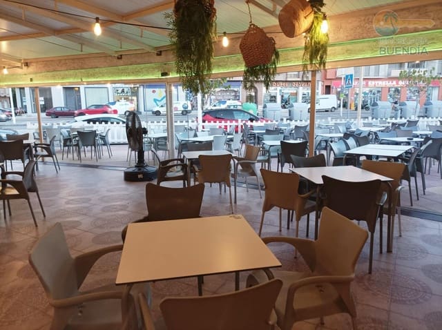 2 slaapkamer Commercieel te koop in Puerto de Mazarron, Mazarrón - € 377.860 (Ref: 8130041)