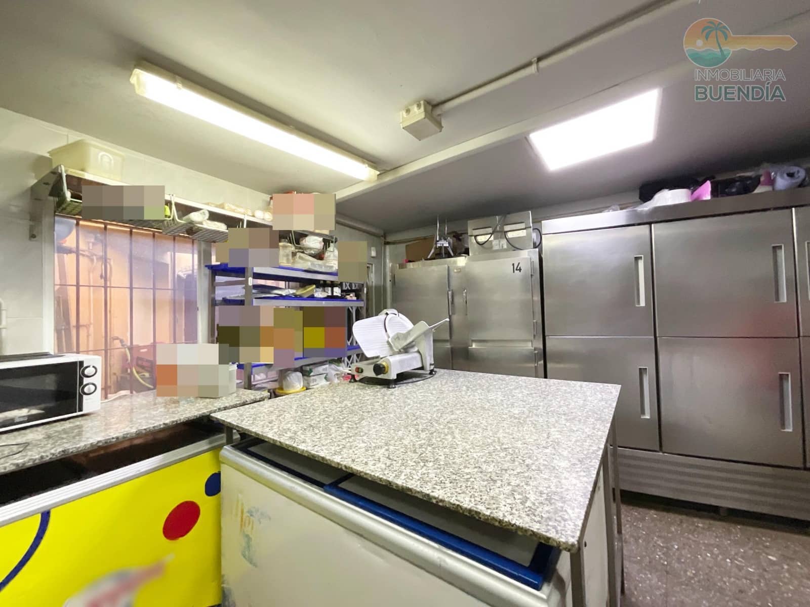 2 camera da letto Commerciale in vendita in Puerto de Mazarron - 377.860 € (Rif: 8130041)