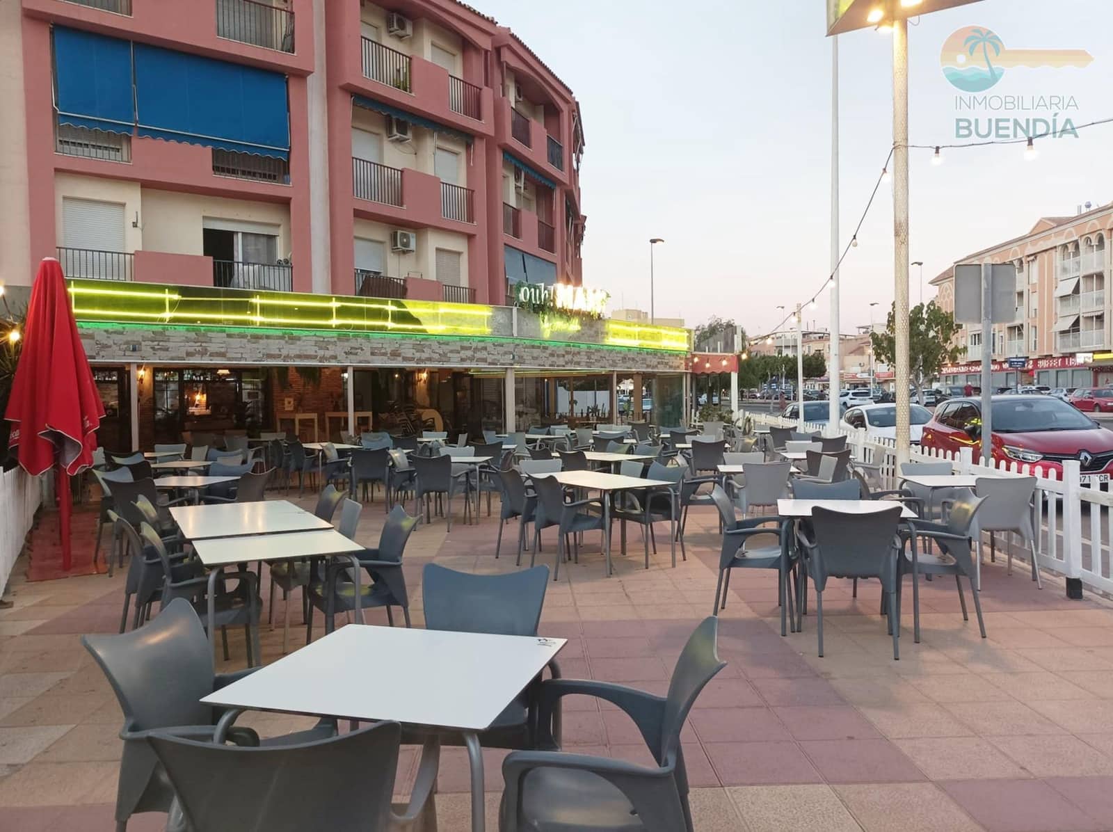 2 camera da letto Commerciale in vendita in Puerto de Mazarron - 377.860 € (Rif: 8130041)