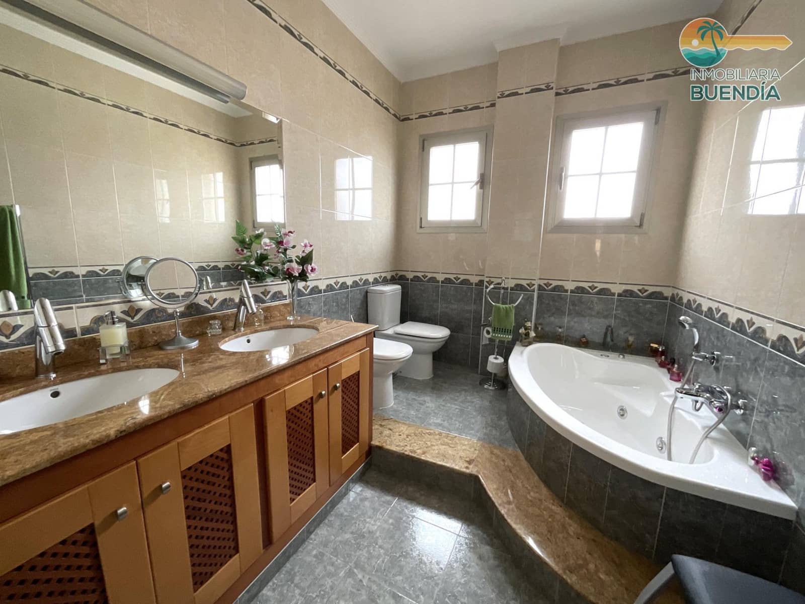 4 soveværelse Villa til salg i Puerto de Mazarron med garage - € 497.000 (Ref: 8213548)