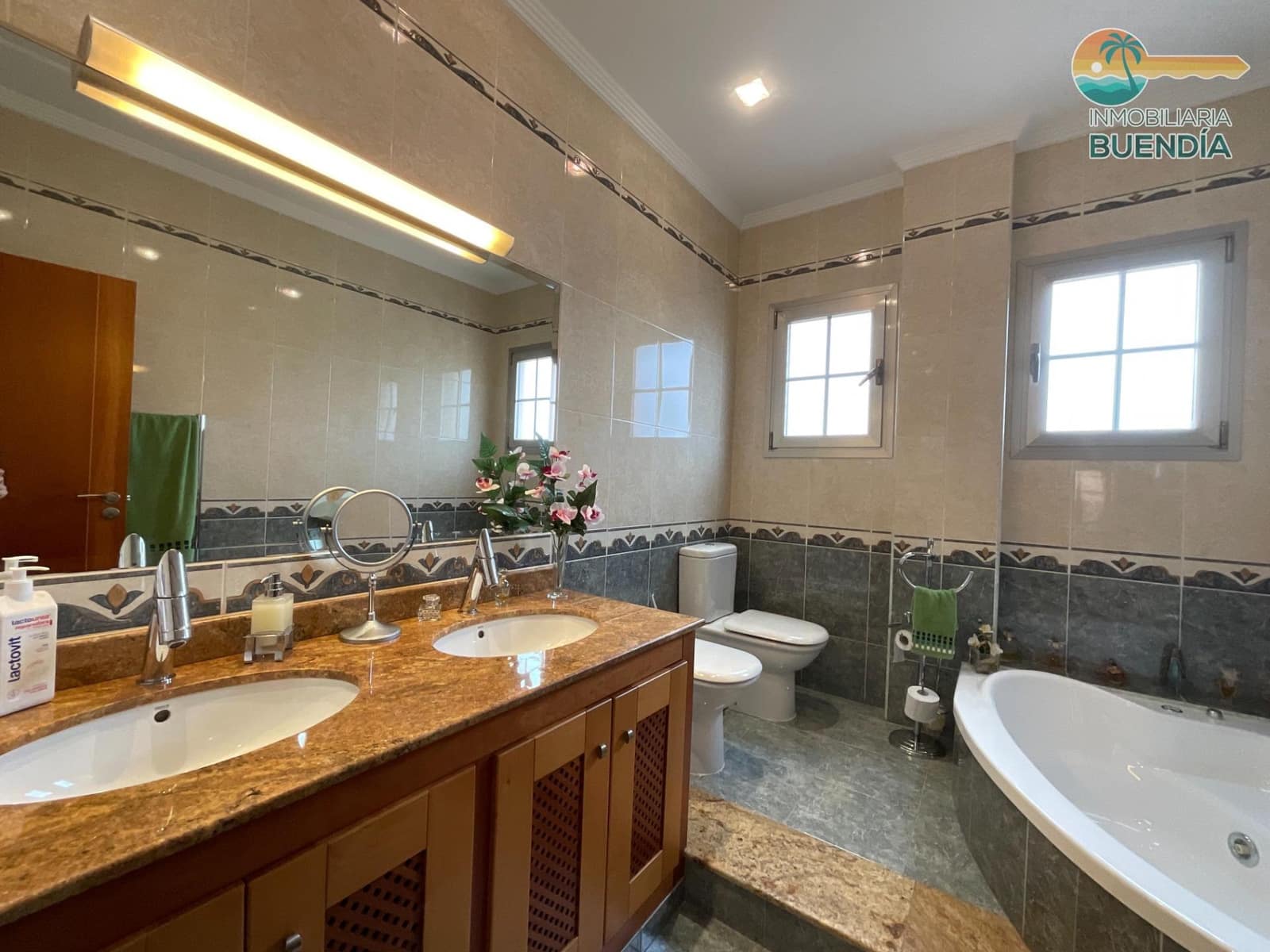 4 soveværelse Villa til salg i Puerto de Mazarron med garage - € 497.000 (Ref: 8213548)