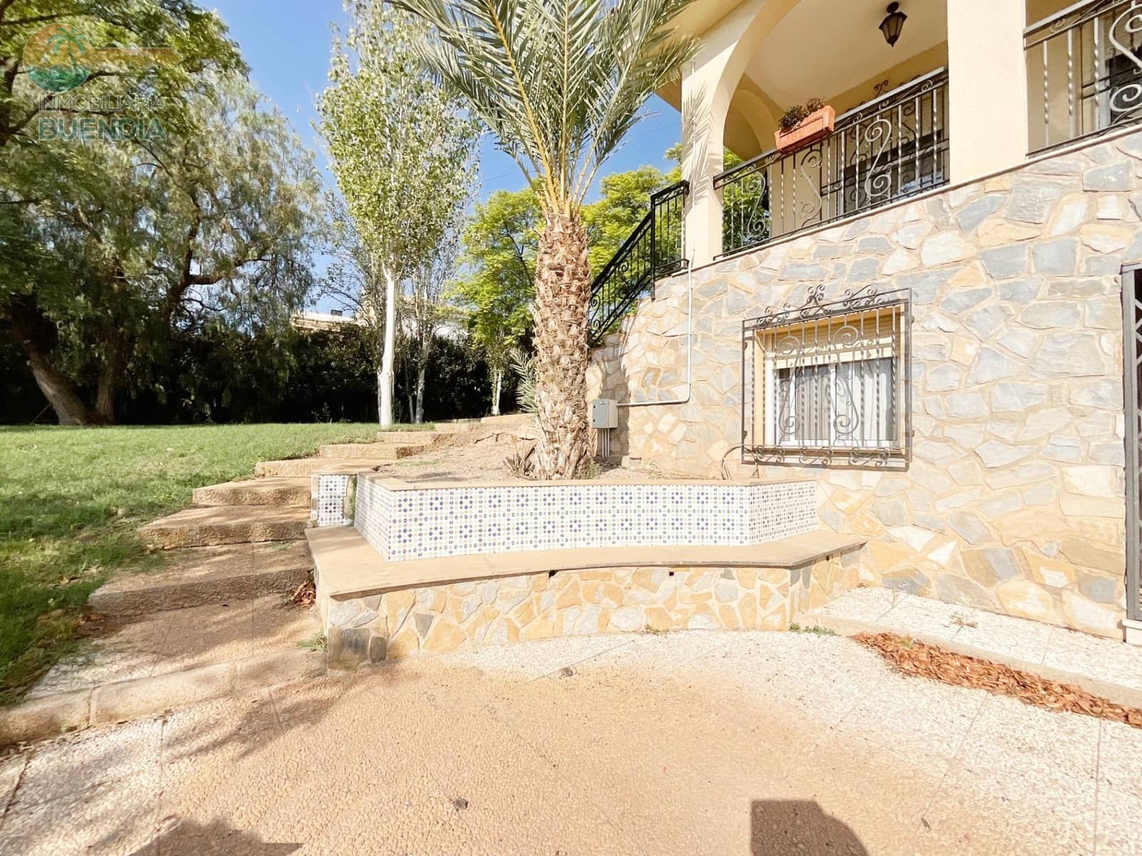 10 soveværelse Villa til salg i Totana med garage - € 459.900 (Ref: 8298256)