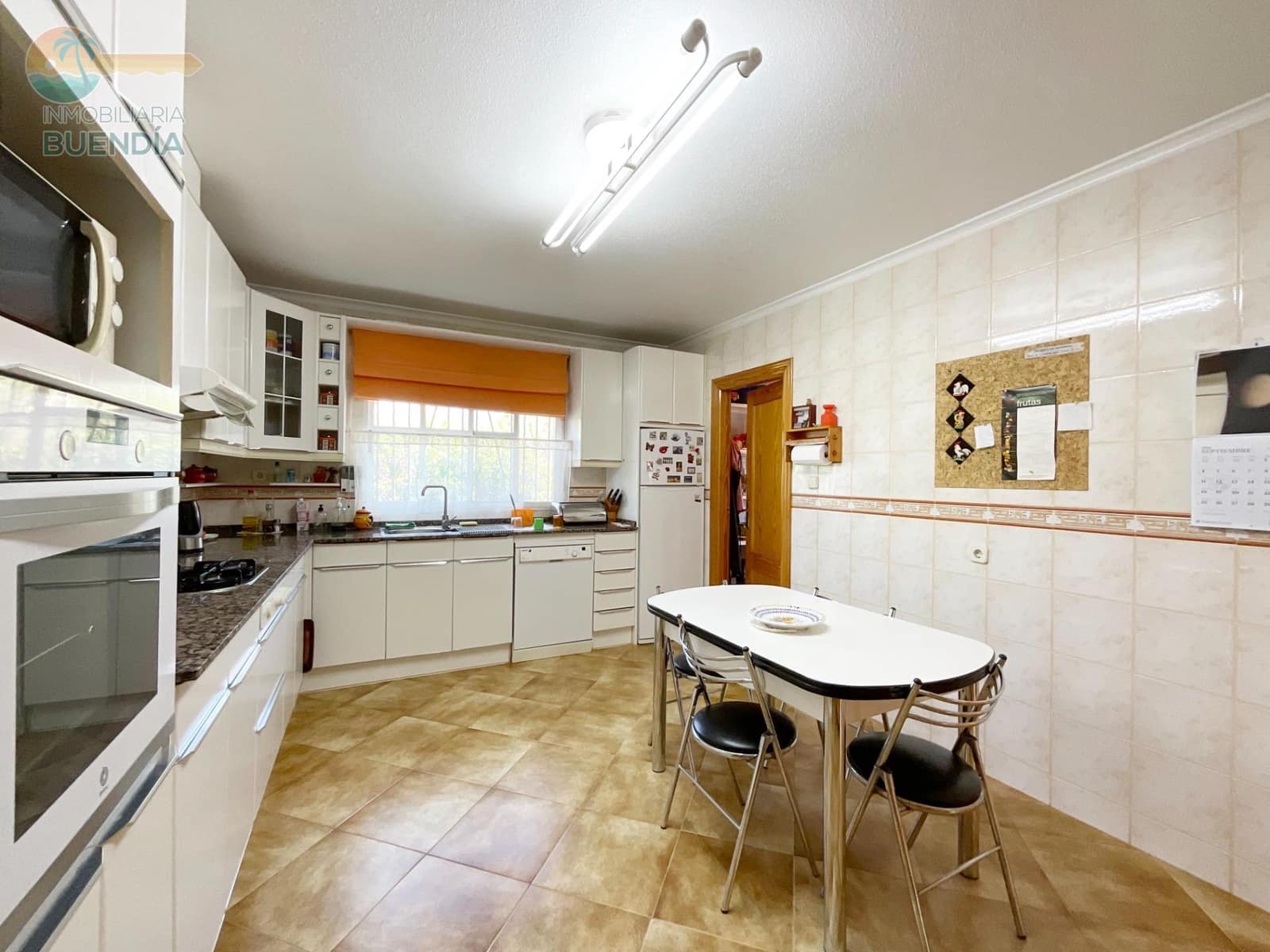 10 soveværelse Villa til salg i Totana med garage - € 459.900 (Ref: 8298256)