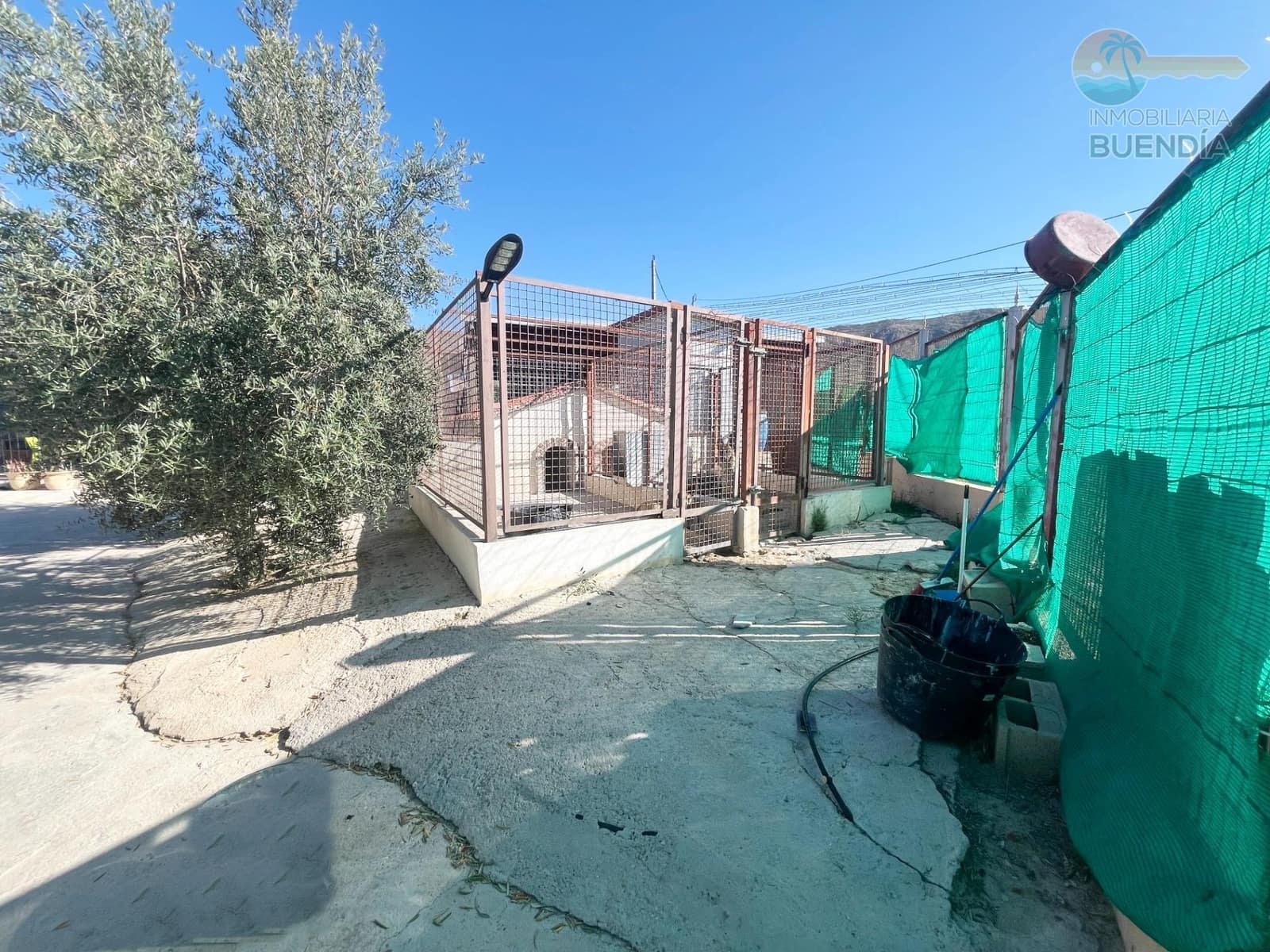 7 soveværelse Finca/Landehus til salg i La Paca - € 380.000 (Ref: 8305520)