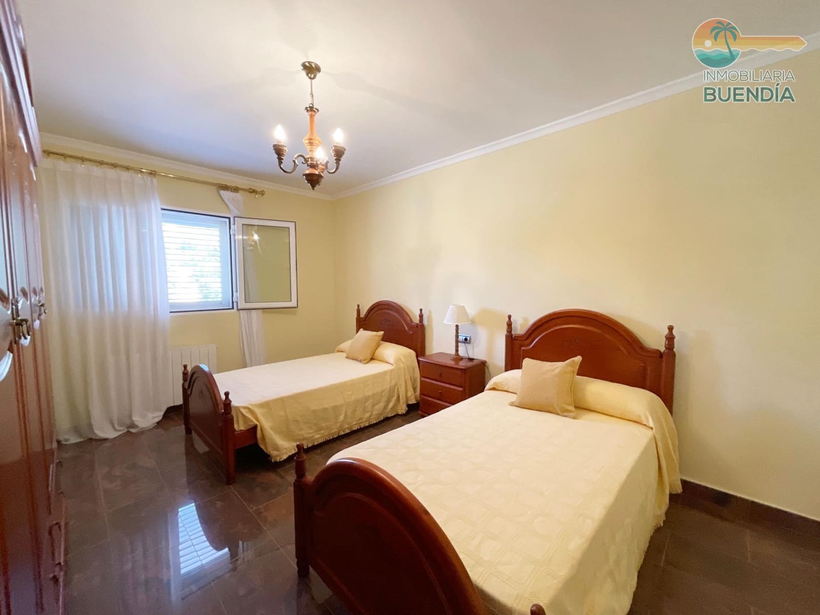 5 slaapkamer Villa te koop in Puerto de Mazarron met garage - € 390.000 (Ref: 8310860)