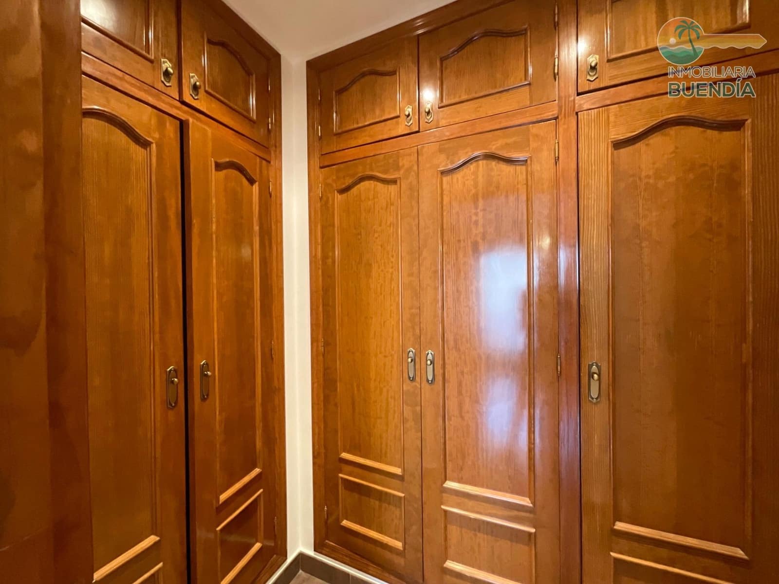 5 slaapkamer Villa te koop in Puerto de Mazarron met garage - € 390.000 (Ref: 8310860)