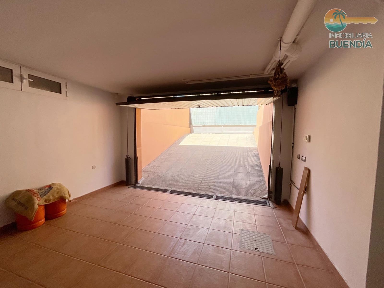 5 slaapkamer Villa te koop in Puerto de Mazarron met garage - € 390.000 (Ref: 8310860)